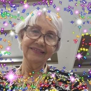 Meet your Posher, Amparo